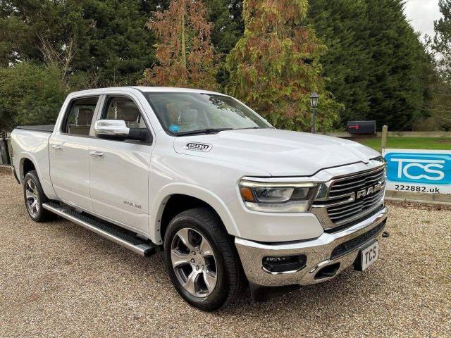 2022 Dodge Ram 1500 Crew Cab 5.7 HEMI V8 Auto LHD